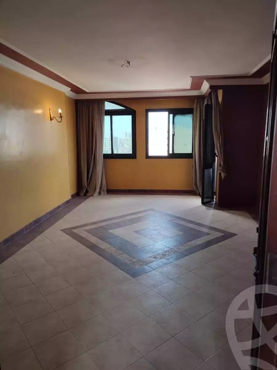 https://aqarmap.com.eg/ar/listing/6336392-for-sale-cairo-shoubra-rod-el-farag