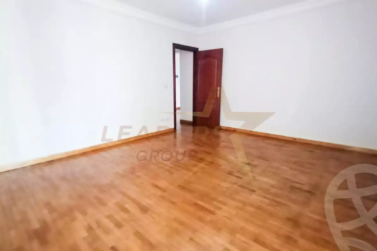 https://aqarmap.com.eg/ar/listing/6337789-for-sale-alexandria-ganaklis