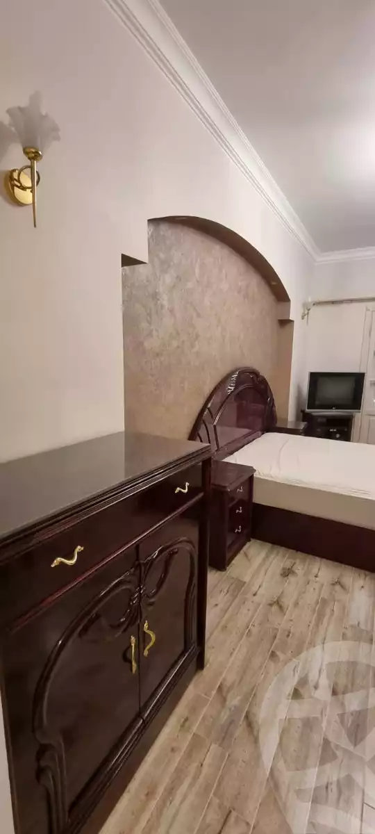 https://aqarmap.com.eg/ar/listing/6338327-for-rent-cairo-el-sheikh-zayed-city-compounds-hadayek-el-mohandiseen
