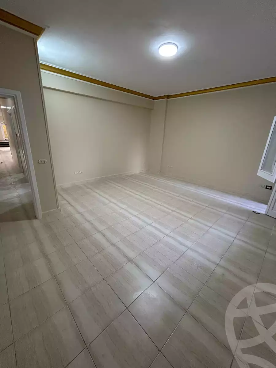 https://aqarmap.com.eg/ar/listing/6338505-for-sale-cairo-new-cairo-el-ahyaa-first-neighborhood-street-2