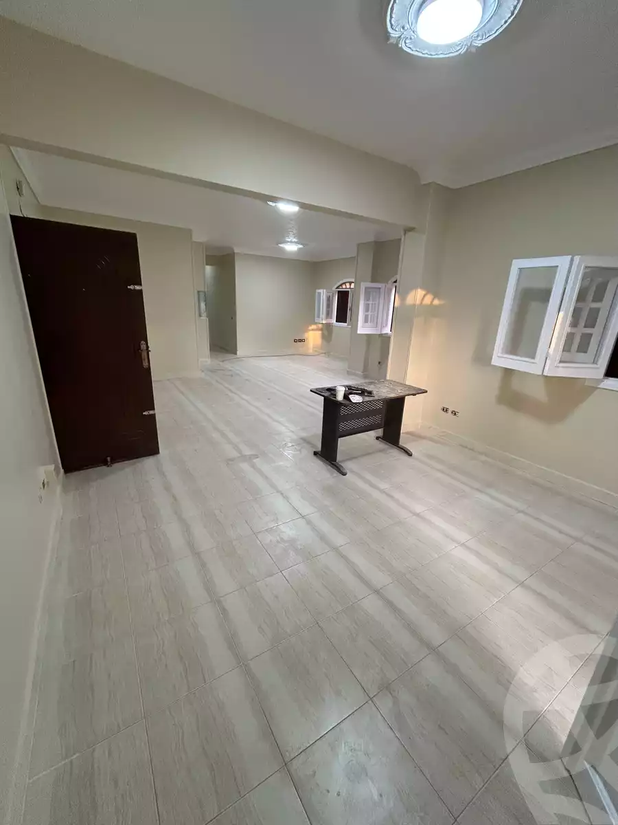 https://aqarmap.com.eg/ar/listing/6338505-for-sale-cairo-new-cairo-el-ahyaa-first-neighborhood-street-2