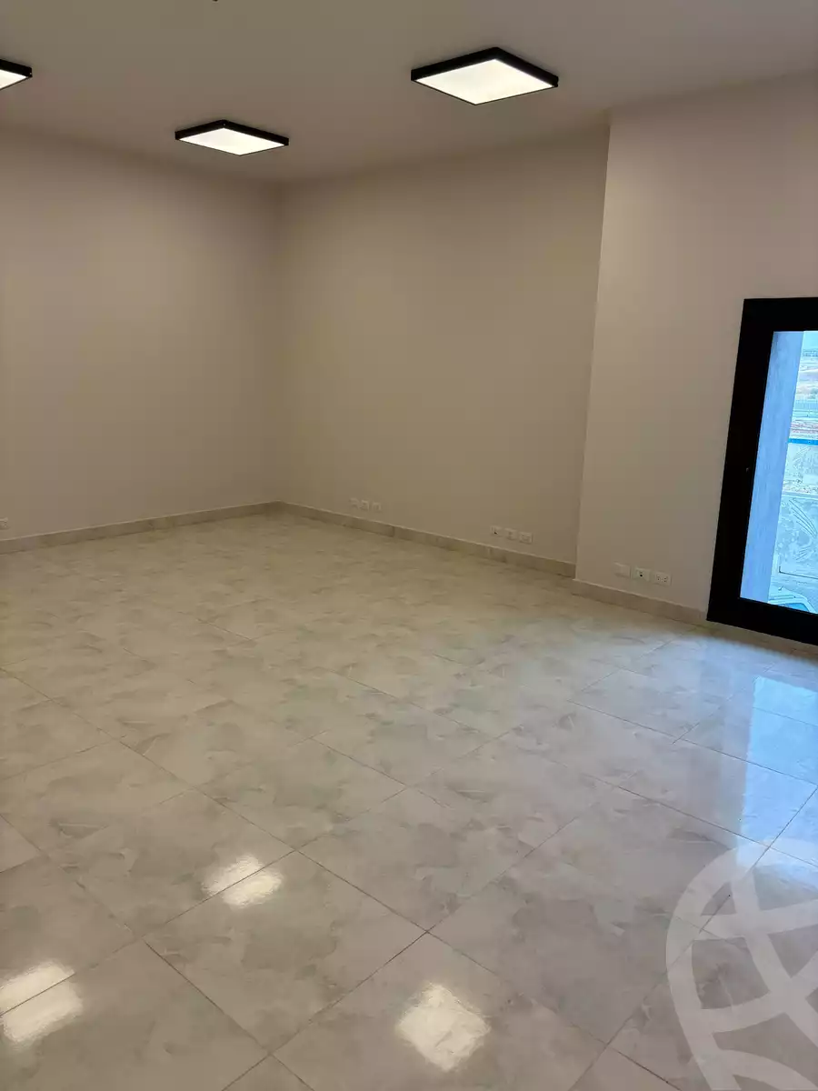 https://aqarmap.com.eg/ar/listing/6339484-for-rent-cairo-new-cairo-compounds-the-square