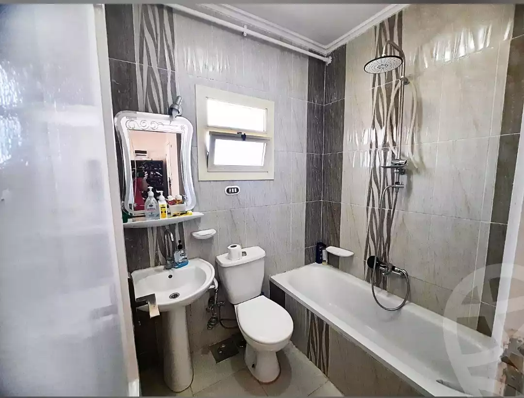 https://aqarmap.com.eg/ar/listing/6339840-for-rent-alexandria-miami-45-street