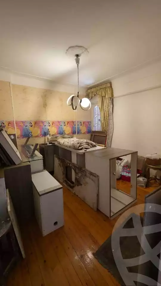 https://aqarmap.com.eg/ar/listing/6340112-for-sale-alexandria-ganaklis-shr-mrtdy-bsh