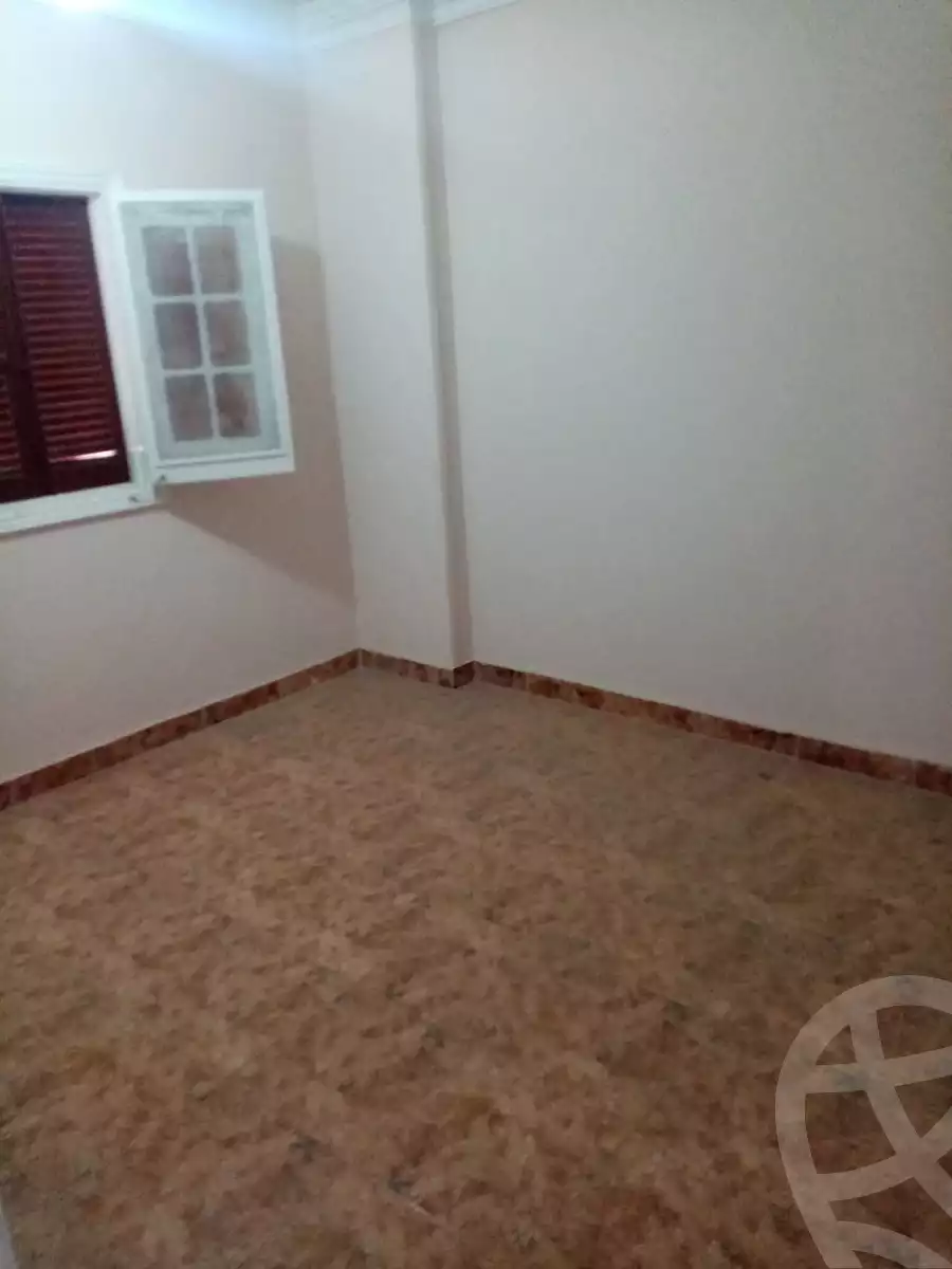 https://aqarmap.com.eg/en/listing/6341386-for-sale-cairo-el-zaytun-lzytwn-lbhry-salim-al-awal-st