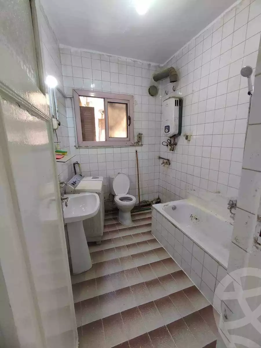 https://aqarmap.com.eg/en/listing/6341882-for-rent-cairo-ain-shams-ain-shams-el-sharkia-el-eshrein-stt