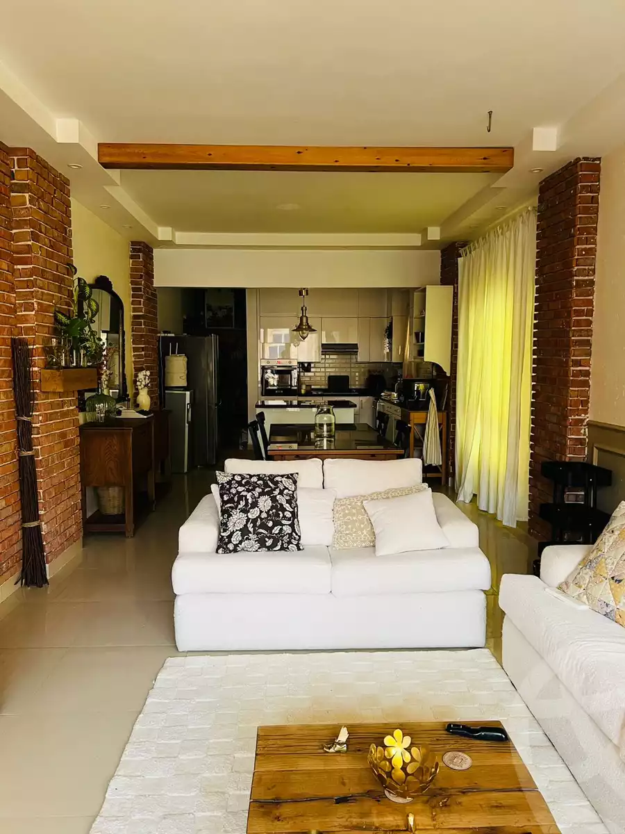 https://aqarmap.com.eg/ar/listing/6342352-for-rent-cairo-new-cairo-90th-street-90th-after-auc