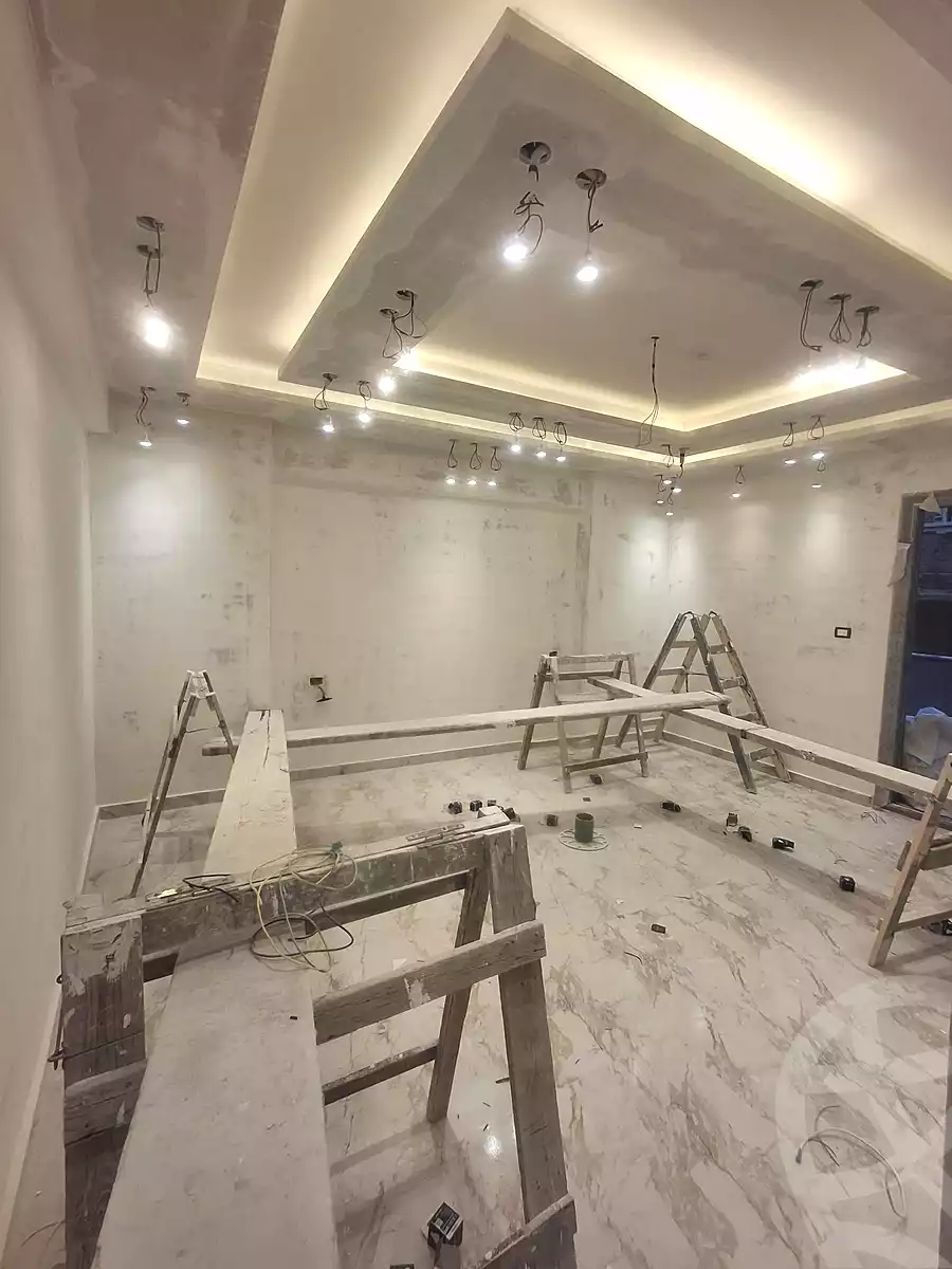 https://aqarmap.com.eg/en/listing/6343015-for-sale-alexandria-camp-cesar