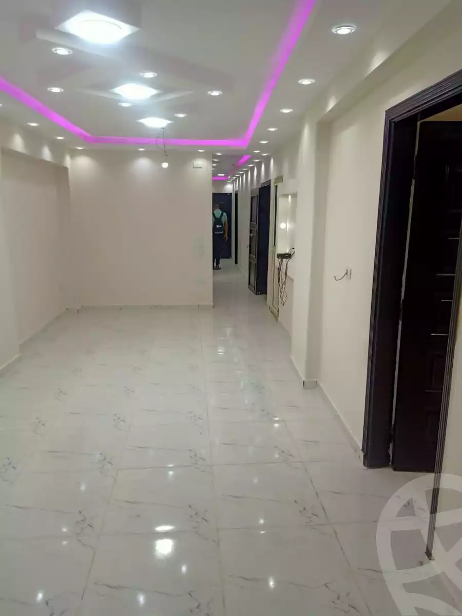 https://aqarmap.com.eg/ar/listing/6343890-for-sale-cairo-helwan-kwrnysh-hlwn