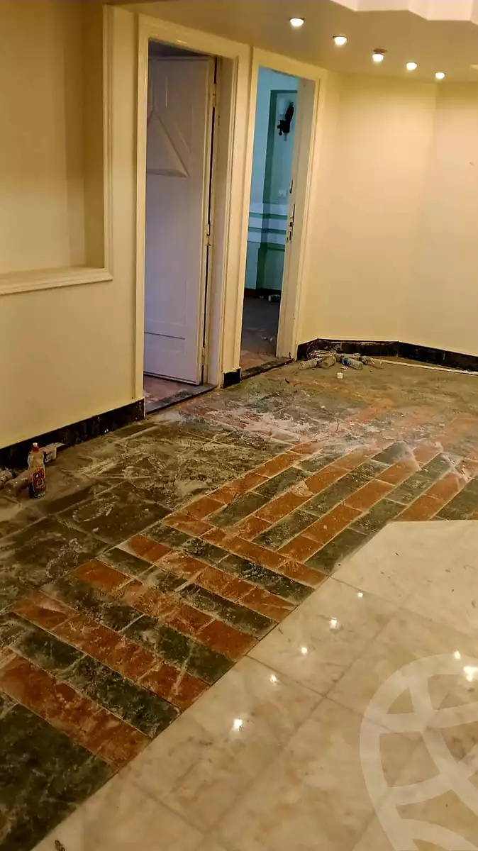https://aqarmap.com.eg/en/listing/6344370-for-sale-cairo-el-haram-shareaa-el-haram