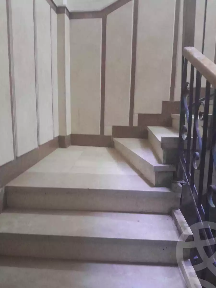 https://aqarmap.com.eg/en/listing/6344719-for-sale-gharbia-tanta-tanta-city-al-helw-st