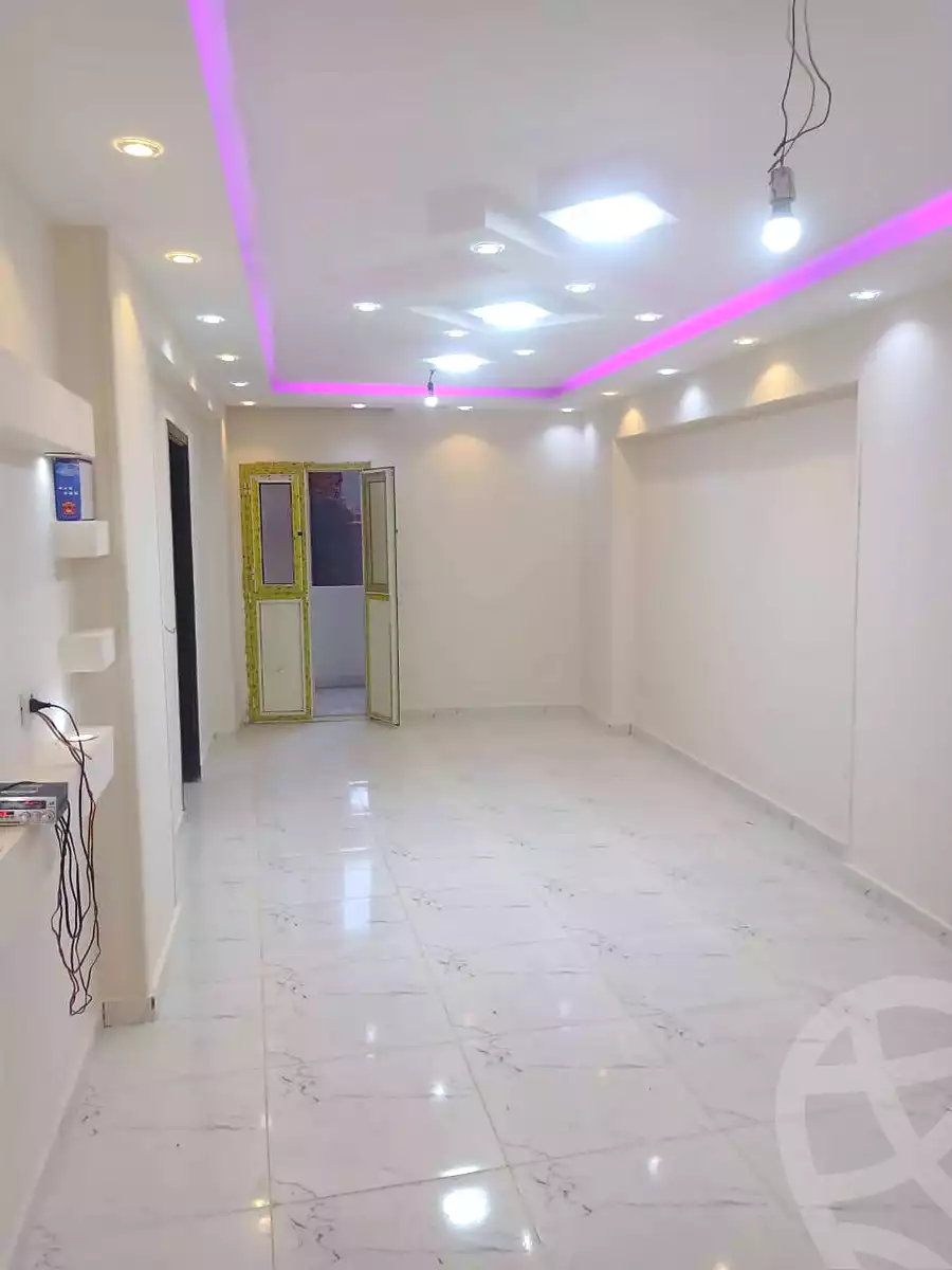 https://aqarmap.com.eg/en/listing/6345386-for-sale-qalyubia-shubra-el-khaima-om-bayoumi