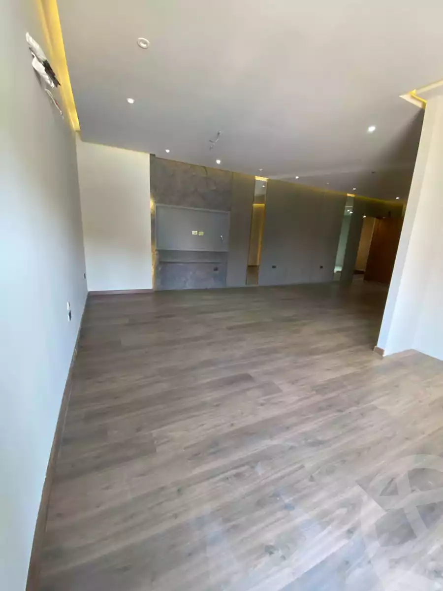 https://aqarmap.com.eg/ar/listing/6345972-for-sale-cairo-new-cairo-compounds-sephora-heights