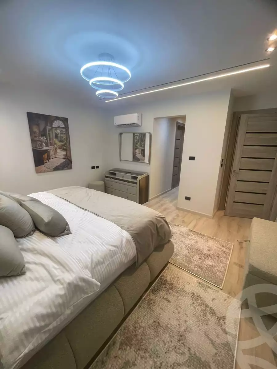 https://aqarmap.com.eg/en/listing/6346805-for-sale-cairo-new-cairo-compounds-mwrd-fq-llttwyr