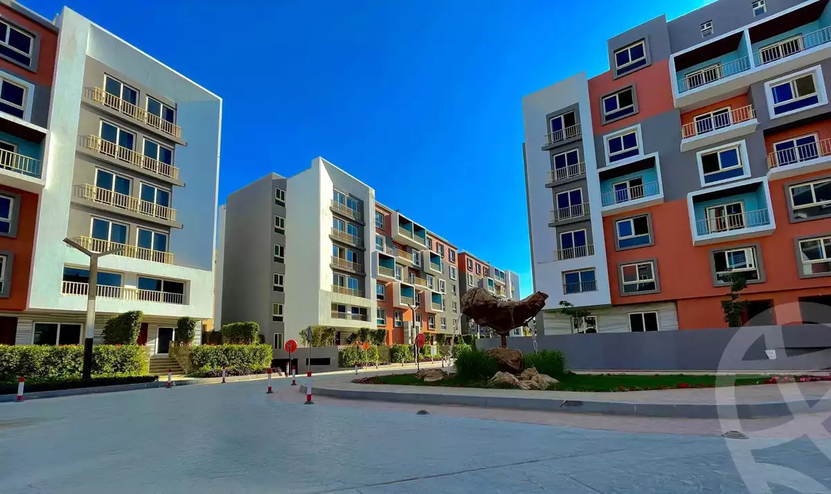 https://aqarmap.com.eg/en/listing/6346805-for-sale-cairo-new-cairo-compounds-mwrd-fq-llttwyr