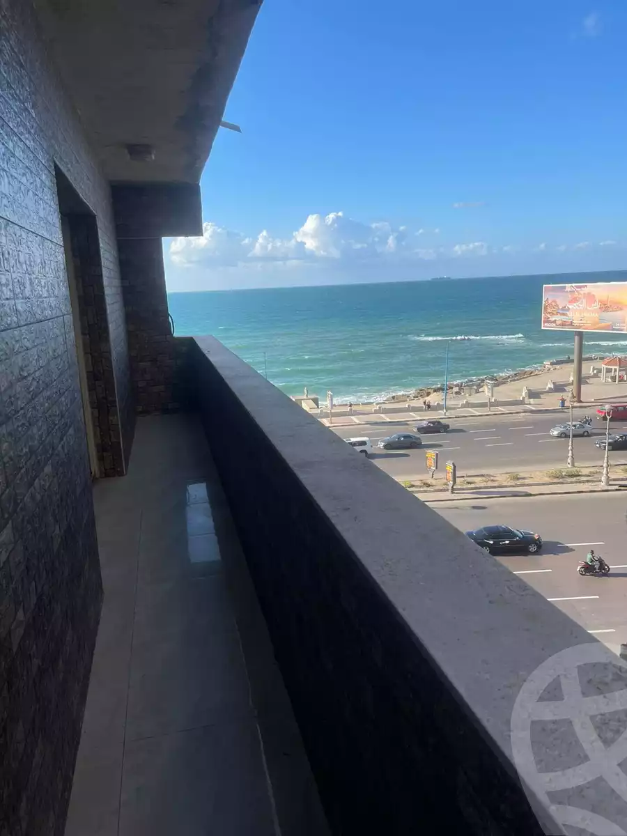 https://aqarmap.com.eg/ar/listing/6347343-for-sale-alexandria-sporting-el-geish-road