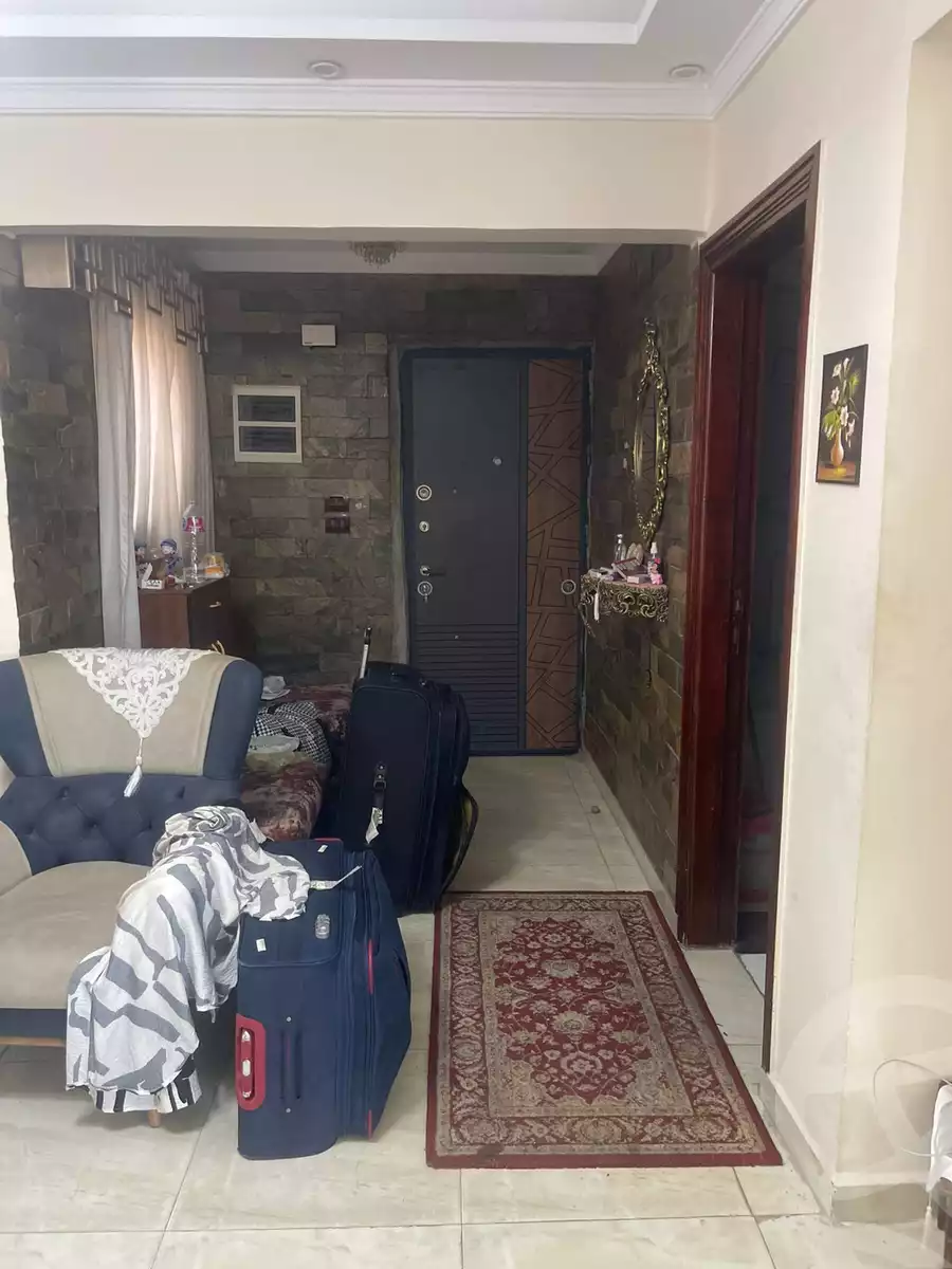 https://aqarmap.com.eg/ar/listing/6347343-for-sale-alexandria-sporting-el-geish-road