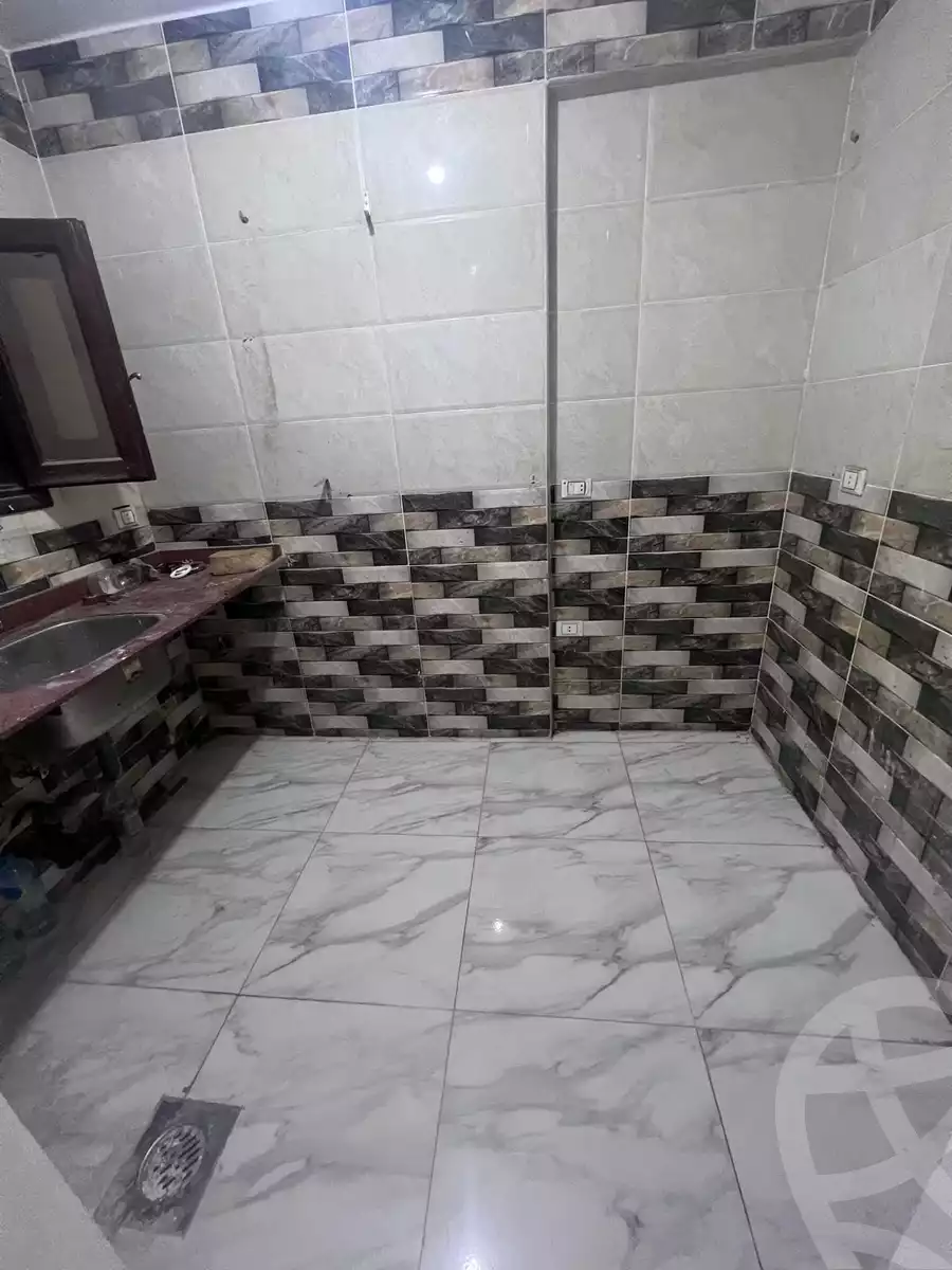 https://aqarmap.com.eg/en/listing/6348521-for-rent-sohag-sohag-city