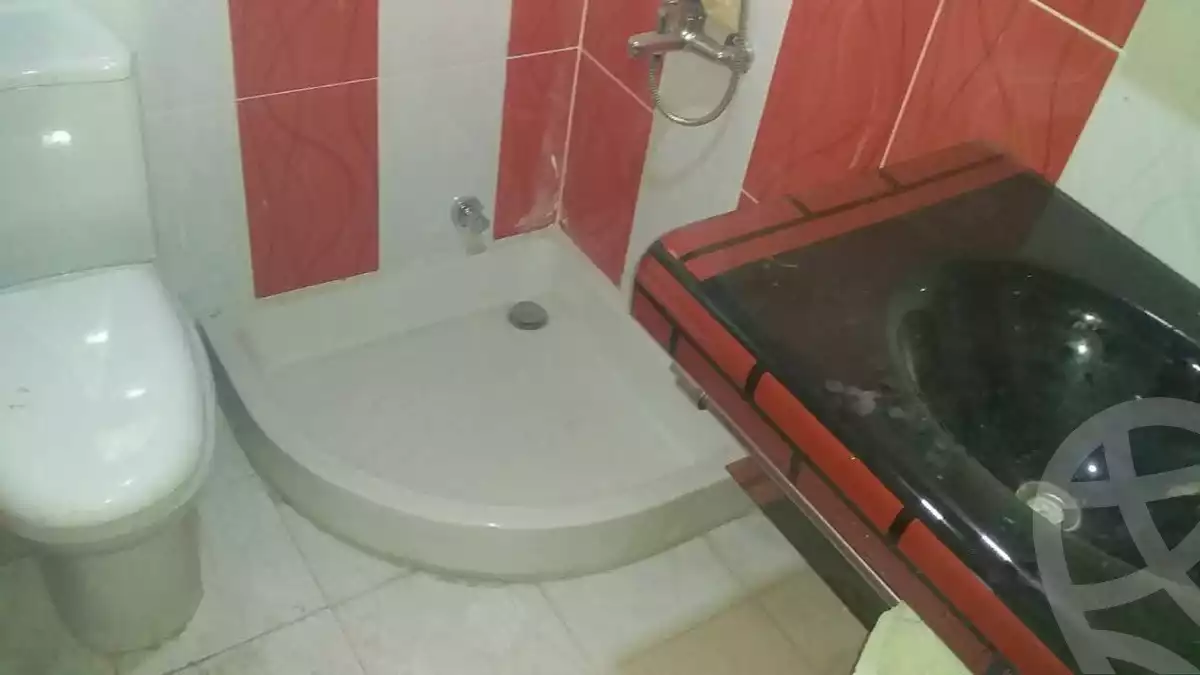 https://aqarmap.com.eg/ar/listing/6348616-for-sale-cairo-el-zaytun-lzytwn-lshrqy-toman-bai-st