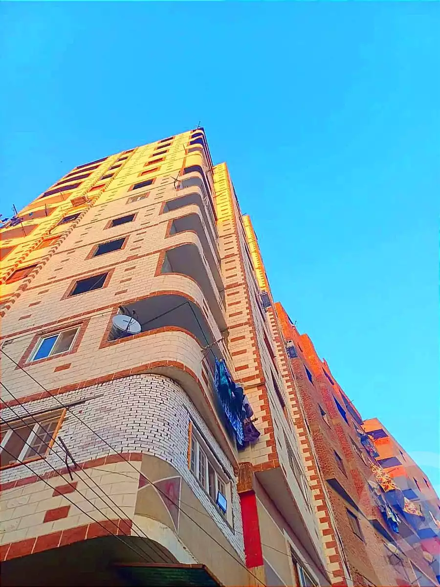 https://aqarmap.com.eg/ar/listing/6349249-for-sale-qalyubia-shubra-el-khaima-shubra-el-khaima-city