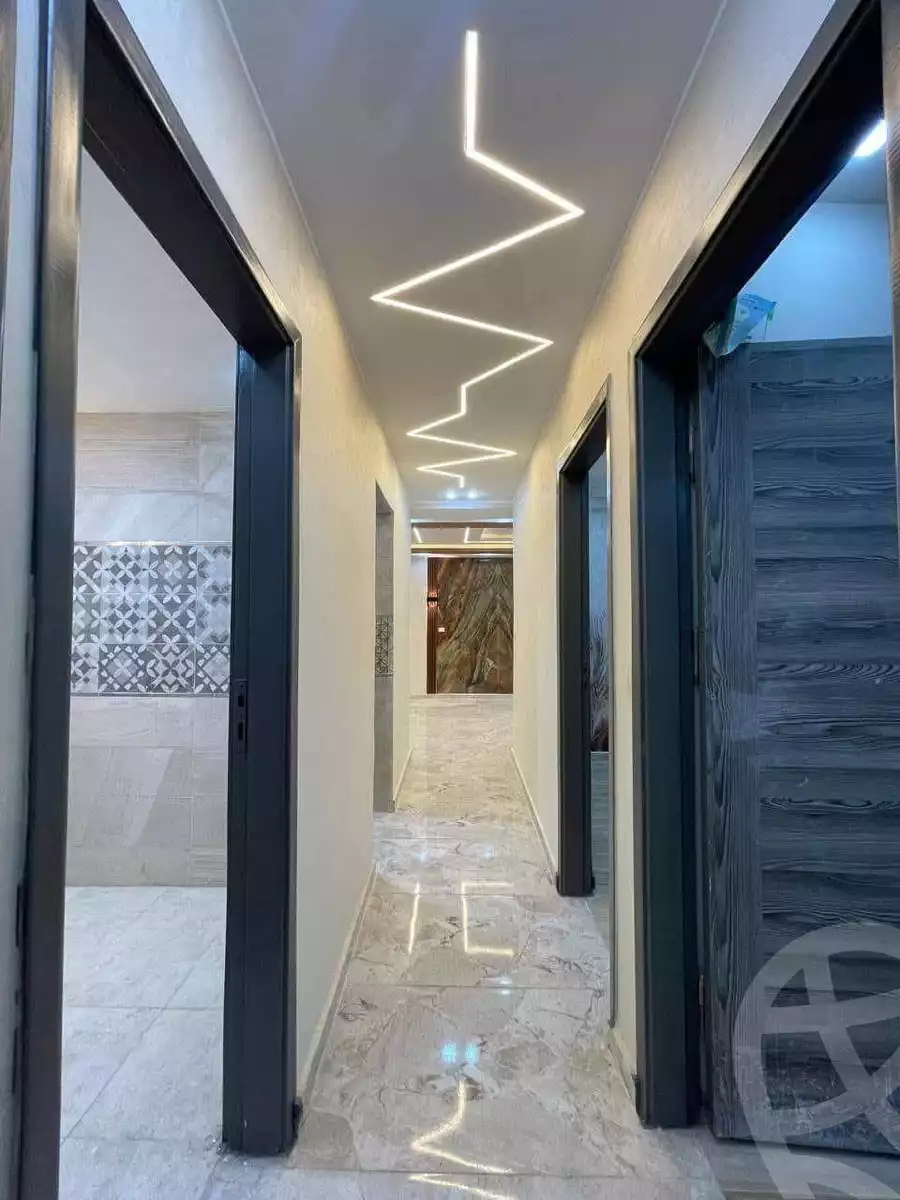 https://aqarmap.com.eg/ar/listing/6349580-for-sale-cairo-el-haram-el-lebeny-soltan-khattab-st
