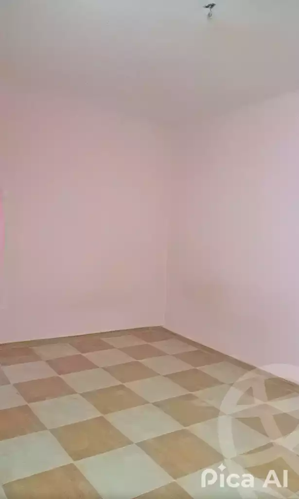 https://aqarmap.com.eg/en/listing/6350263-for-sale-cairo-helwan-helwan-el-sharkeya-ryad-pasha-st