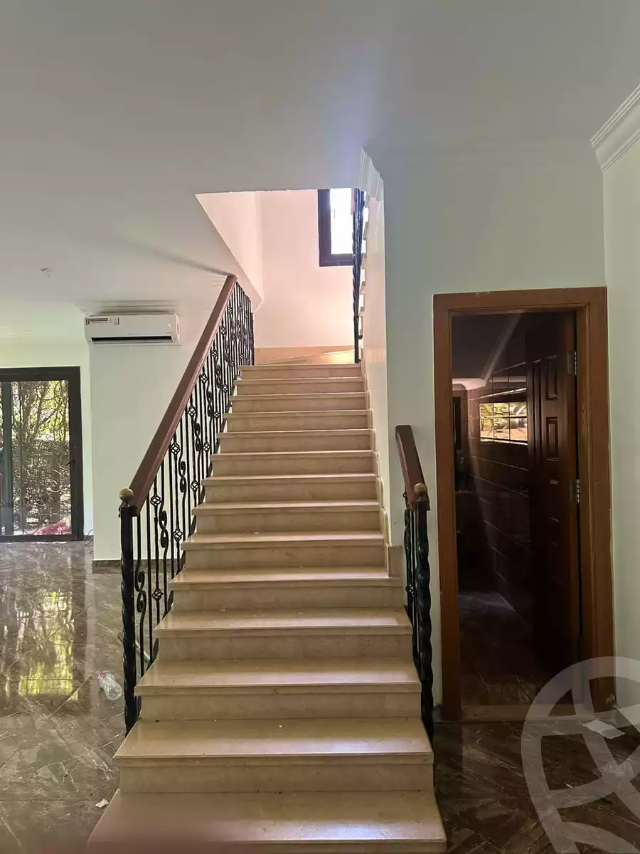https://aqarmap.com.eg/en/listing/6350983-for-rent-cairo-el-sheikh-zayed-city-compounds-casa