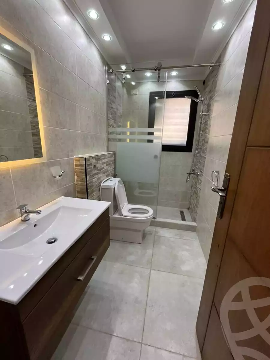 https://aqarmap.com.eg/en/listing/6351119-for-rent-cairo-el-sheikh-zayed-city-compounds-the-courtyard