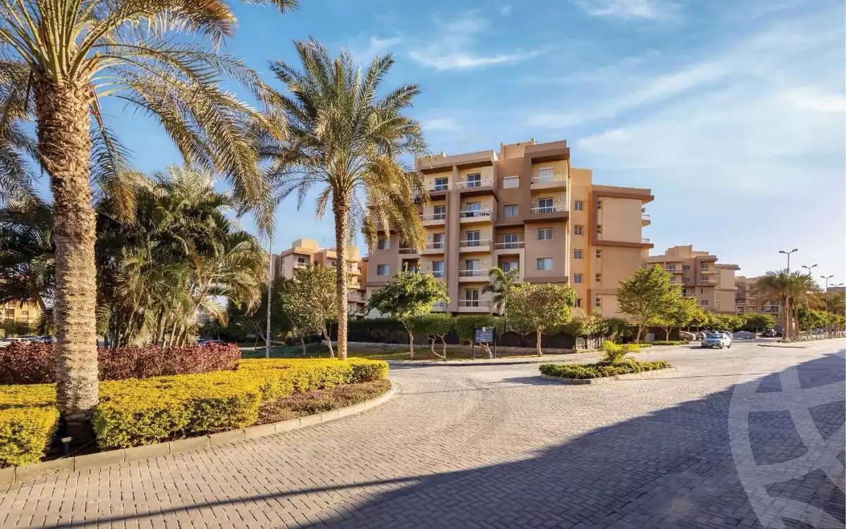 https://aqarmap.com.eg/ar/listing/6351328-for-sale-cairo-6th-of-october-hadaeq-october-kmbwnd-fy-hdyq-ktwbr-ashgar-heights