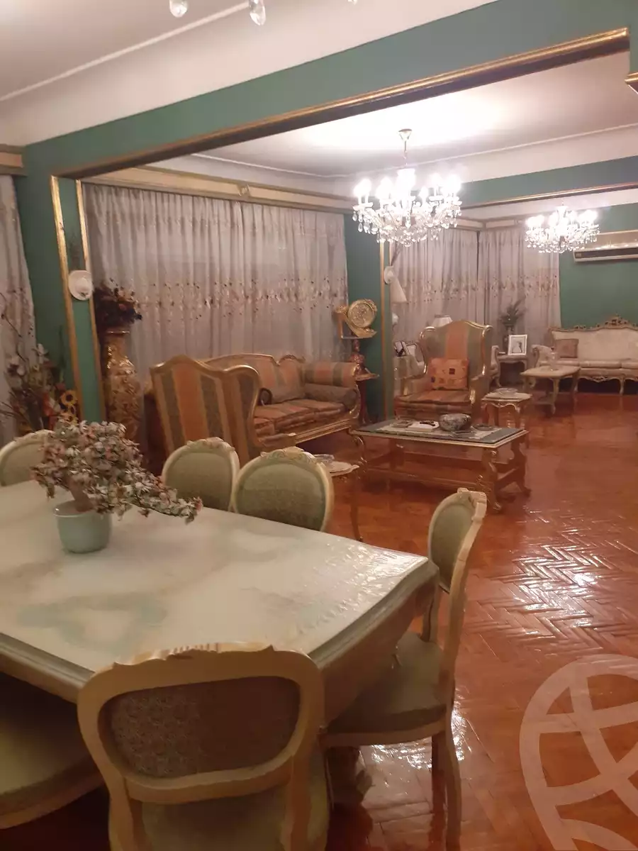 https://aqarmap.com.eg/ar/listing/6351344-for-sale-cairo-heliopolis-heliopolis-square-abd-el-aziz-fahmy-st