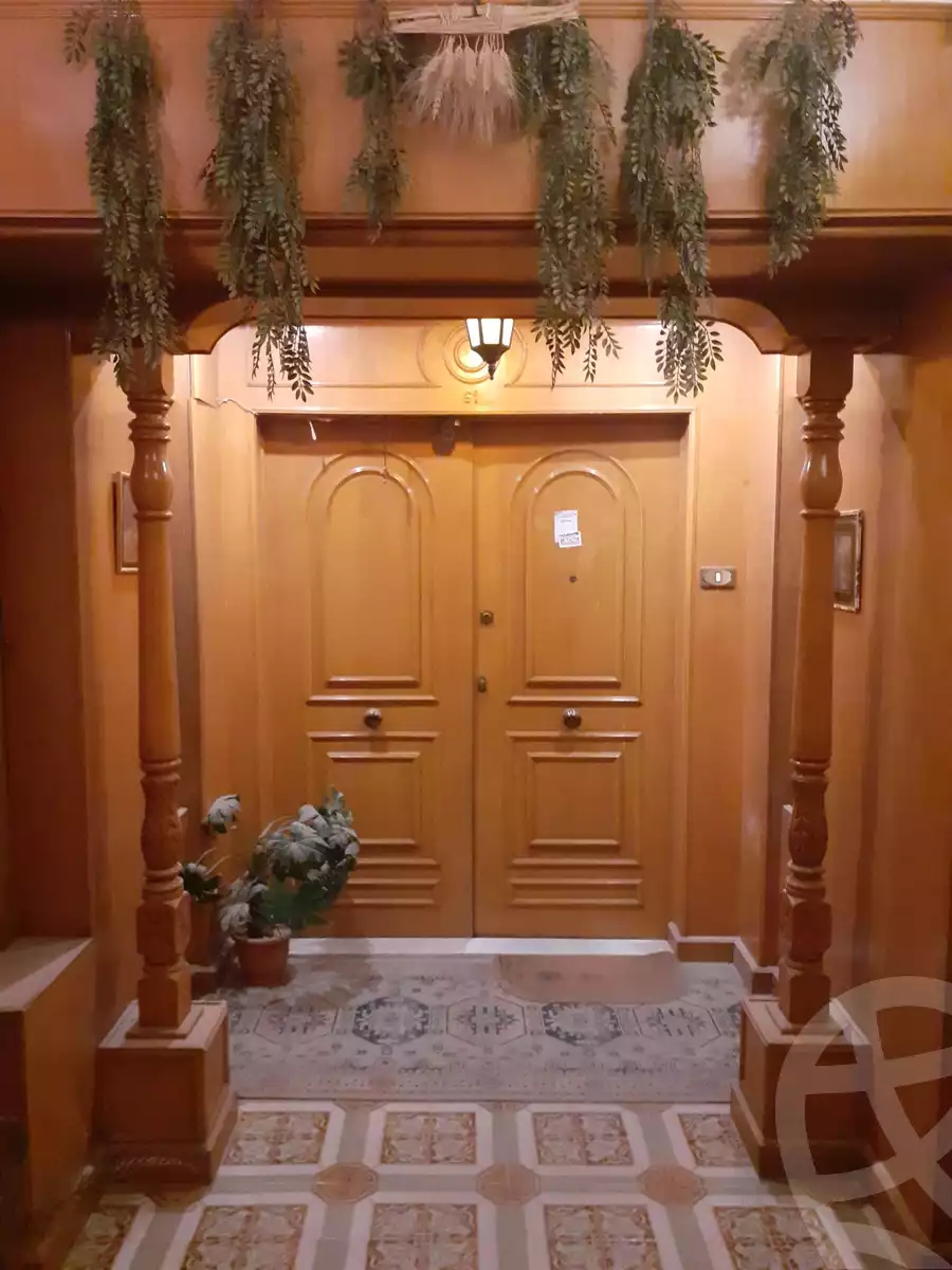 https://aqarmap.com.eg/ar/listing/6351344-for-sale-cairo-heliopolis-heliopolis-square-abd-el-aziz-fahmy-st