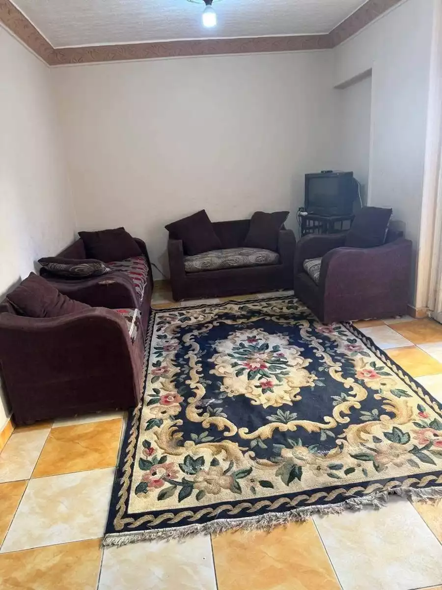 https://aqarmap.com.eg/ar/listing/6352209-for-rent-alexandria-miami-khld-bn-lwlyd