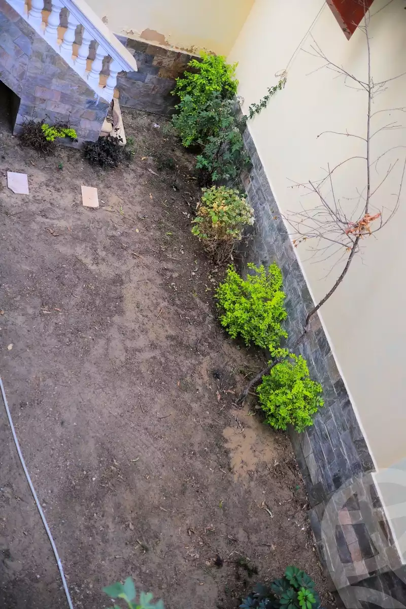 https://aqarmap.com.eg/en/listing/6352331-for-sale-cairo-al-oubour-el-hay-el-khames-amir-el-sobky-st
