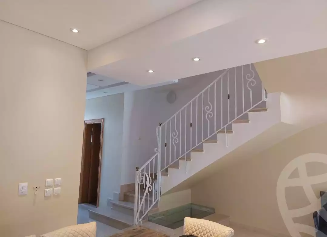 https://aqarmap.com.eg/ar/listing/6352383-for-rent-cairo-el-sheikh-zayed-city-compounds-kmbwnd-ljry-swdyk