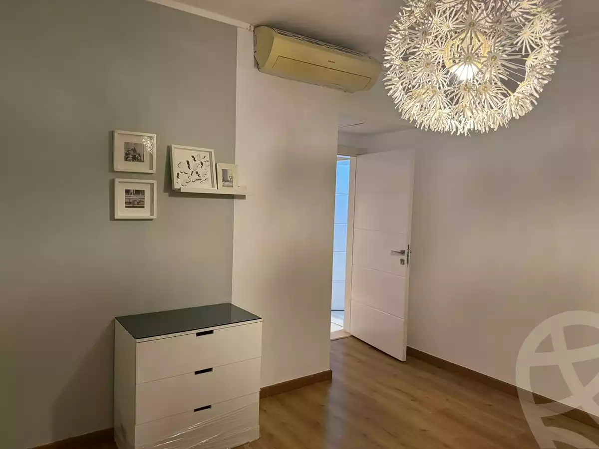 https://aqarmap.com.eg/ar/listing/6353599-for-rent-cairo-6th-of-october-compounds-palm-parks