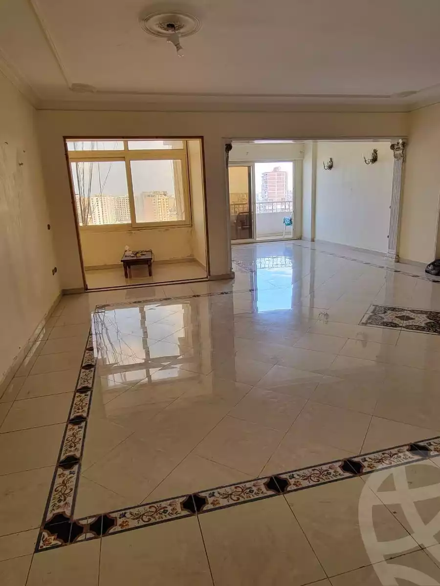 https://aqarmap.com.eg/ar/listing/6354000-for-sale-alexandria-smouha-14th-of-may-st