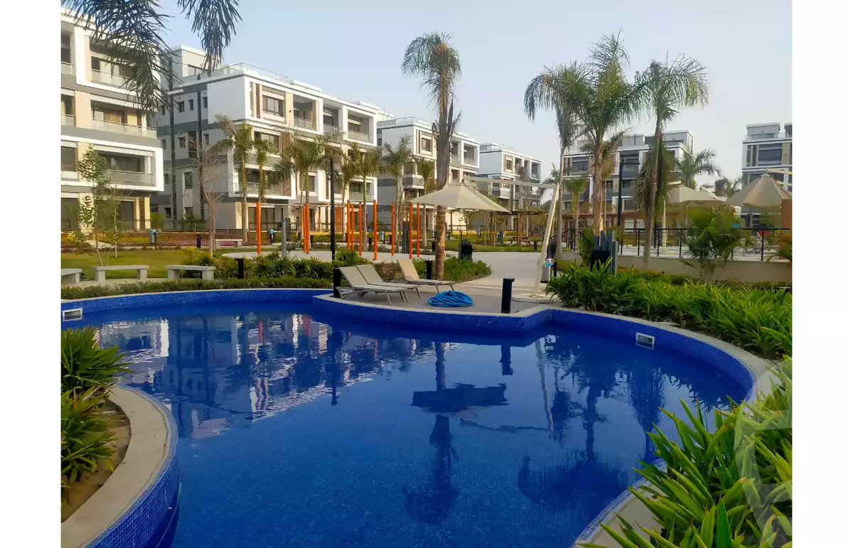 https://aqarmap.com.eg/en/listing/6354318-for-sale-cairo-el-sheikh-zayed-city-compounds-kmbwnd-wn-16-swdyk