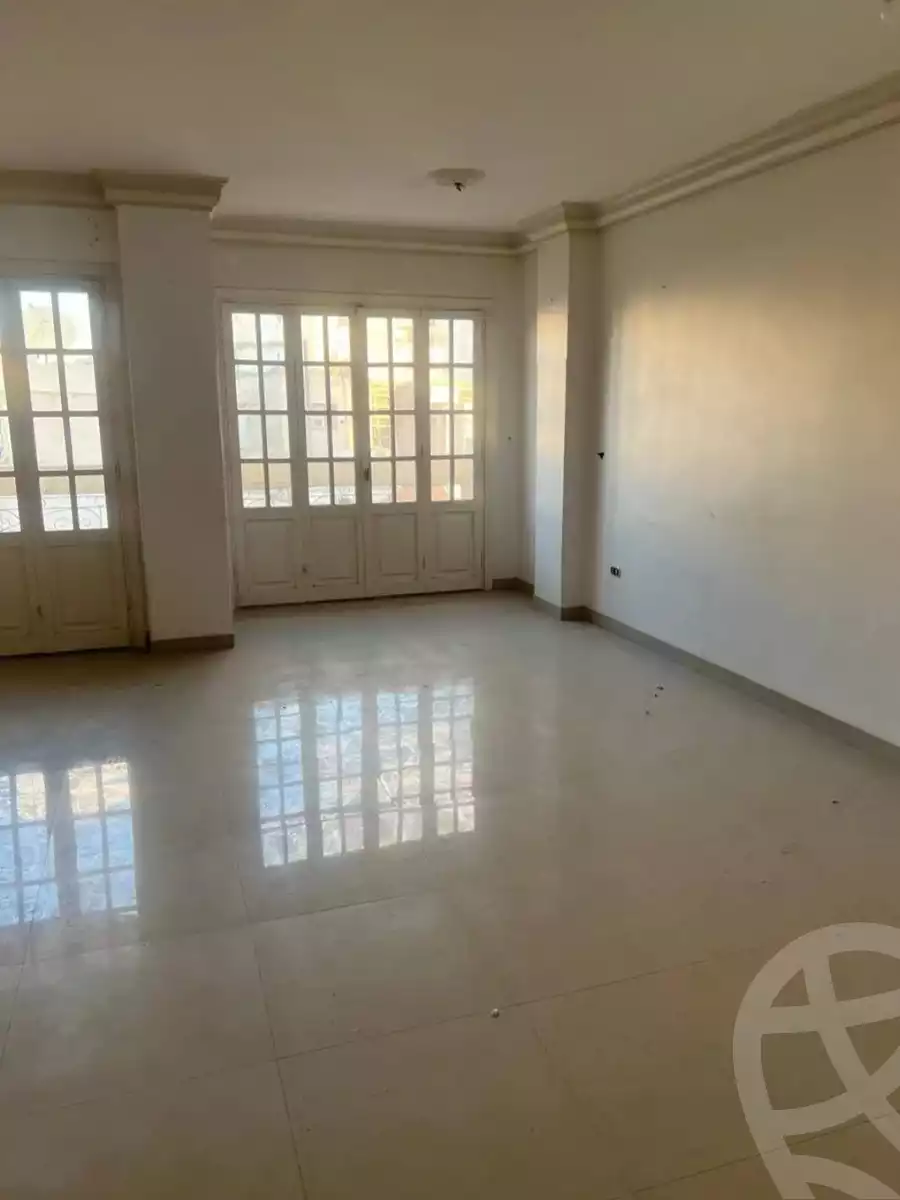 https://aqarmap.com.eg/ar/listing/6354821-for-rent-alexandria-smouha-mostafa-kamel-st