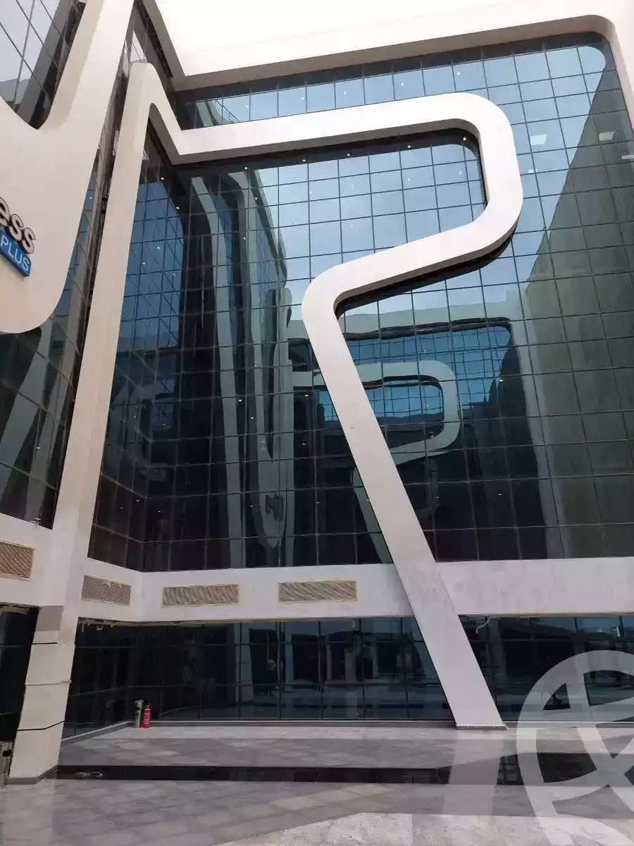 https://aqarmap.com.eg/ar/listing/6355582-for-rent-cairo-new-cairo-90th-street-northern-90th-street