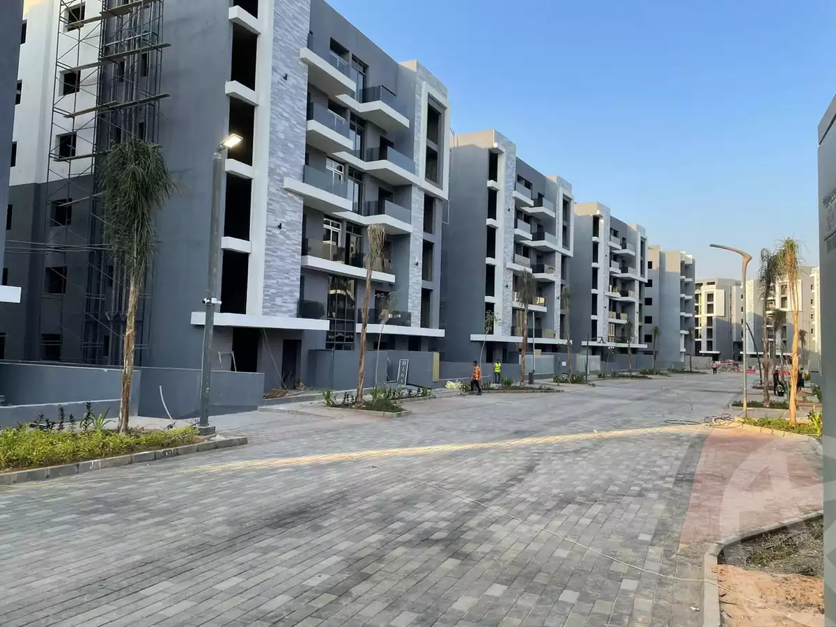 https://aqarmap.com.eg/ar/listing/6356050-for-sale-cairo-6th-of-october-hadaeq-october-kmbwnd-fy-hdyq-ktwbr-sun-capital