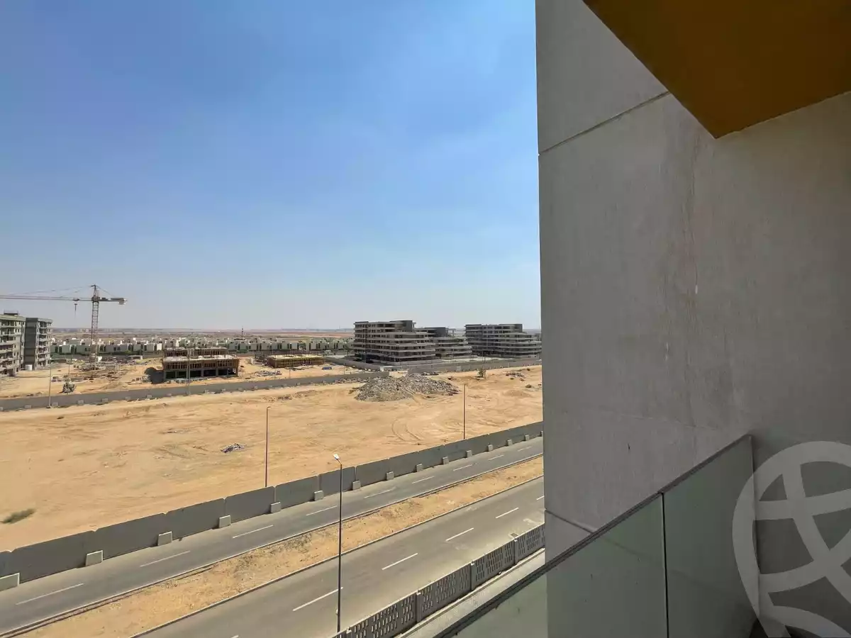 https://aqarmap.com.eg/en/listing/6356263-for-sale-cairo-el-shorouk-compounds-al-burouj-compound-imkan