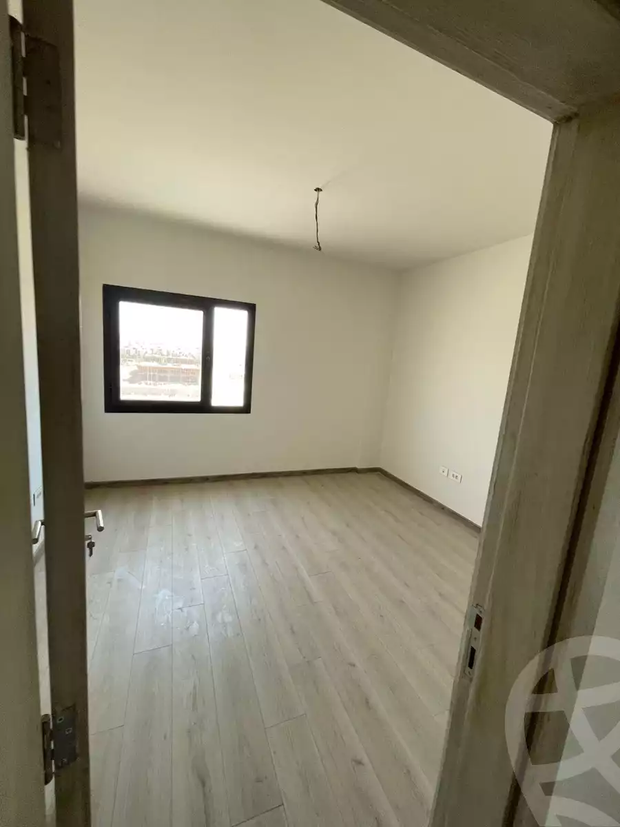 https://aqarmap.com.eg/en/listing/6356263-for-sale-cairo-el-shorouk-compounds-al-burouj-compound-imkan