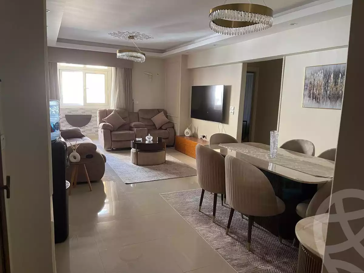 https://aqarmap.com.eg/ar/listing/6356392-for-sale-alexandria-kafr-abdo-kafr-abdou-st