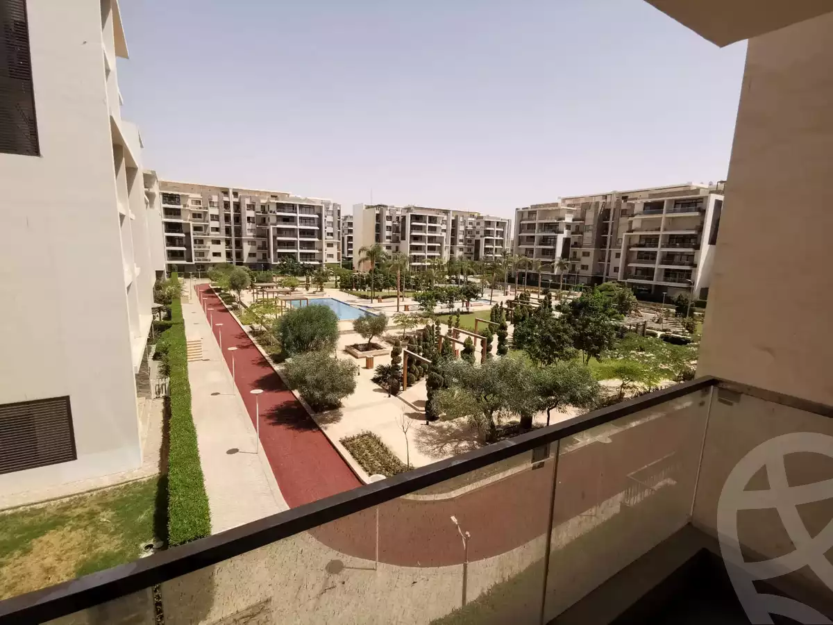 https://aqarmap.com.eg/ar/listing/6356620-for-sale-cairo-6th-of-october-hadaeq-october-kmbwnd-fy-hdyq-ktwbr-beta-greens-compound-beta-egypt