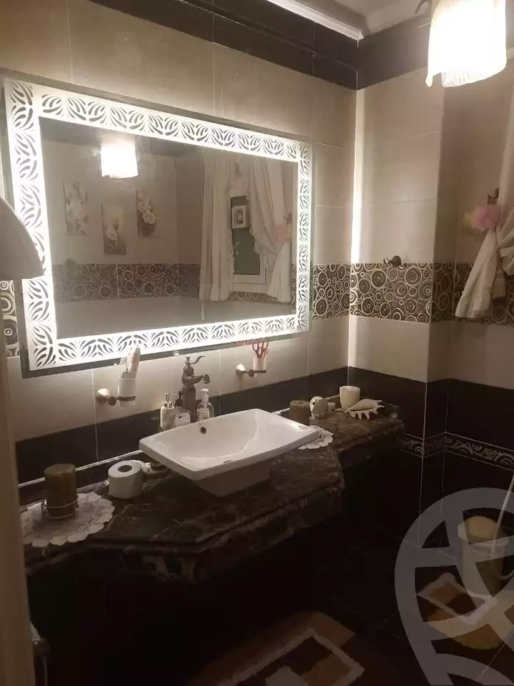 https://aqarmap.com.eg/ar/listing/6356938-for-sale-alexandria-glim