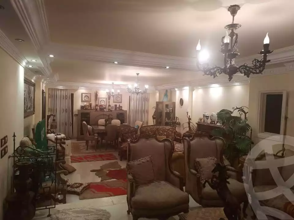 https://aqarmap.com.eg/ar/listing/6356938-for-sale-alexandria-glim