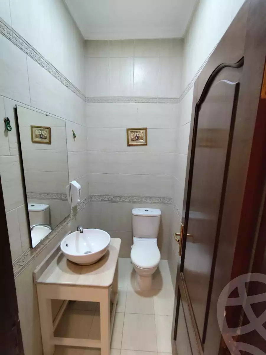 https://aqarmap.com.eg/ar/listing/6357059-for-rent-cairo-new-cairo-90th-street-south-teseen-st