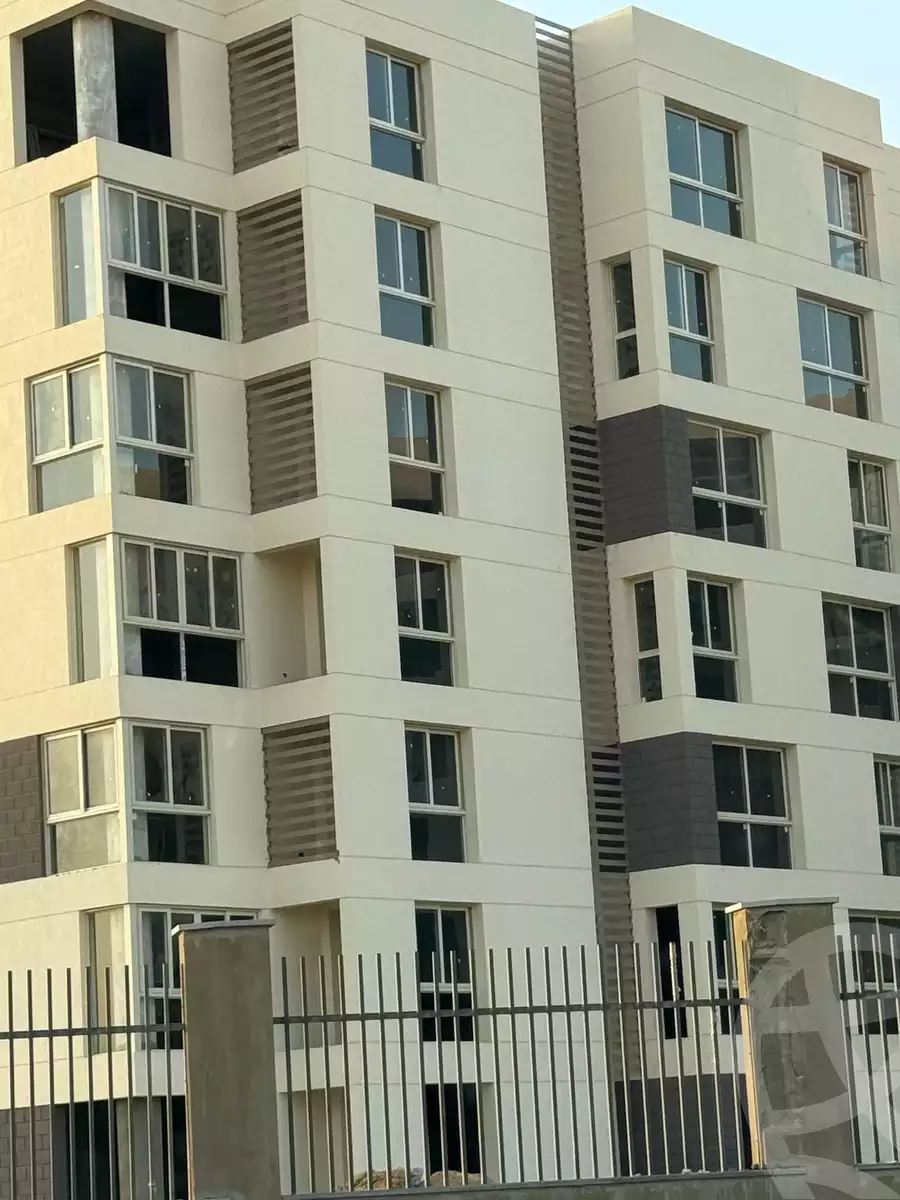 https://aqarmap.com.eg/en/listing/6357133-for-sale-cairo-new-cairo-lmstqbl-syty-compounds-alaire-compound-al-ahly-sabbour