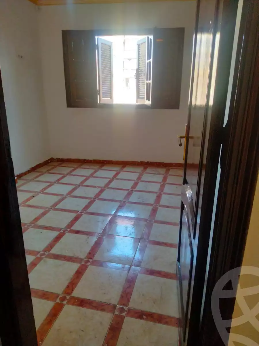 https://aqarmap.com.eg/ar/listing/6358523-for-sale-qalyubia-shubra-el-khaima-el-taawon-city