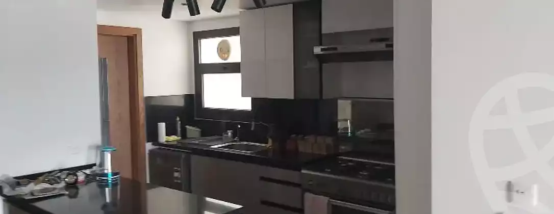 https://aqarmap.com.eg/en/listing/6359381-for-sale-cairo-el-shorouk-compounds-al-burouj-compound-imkan
